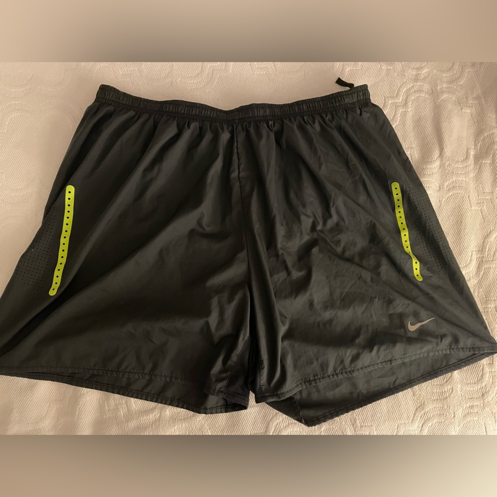 Nike Men’s Running Shorts XL